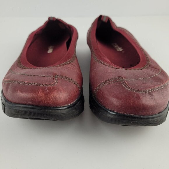 Earth Aspire Bordeaux Red Slip On Leather Flats 6B - Picture 3 of 7
